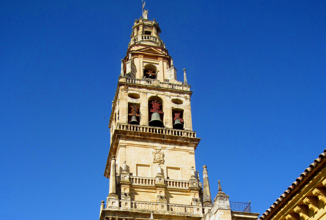 Torre-Campanario-Mezquita-Catedral-de-Córdoba